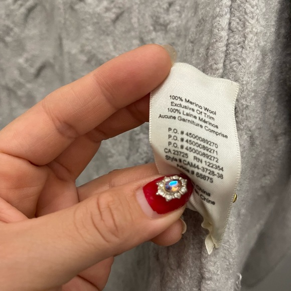 Aritzia Wilfred cardigan 100% Merino wool. - Picture 9 of 11